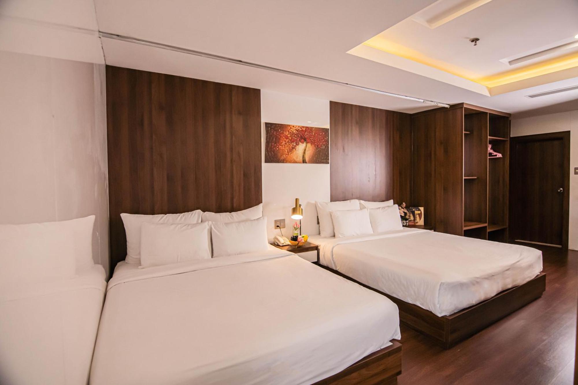 Gold Hotel Da Nang By Haviland Exterior photo